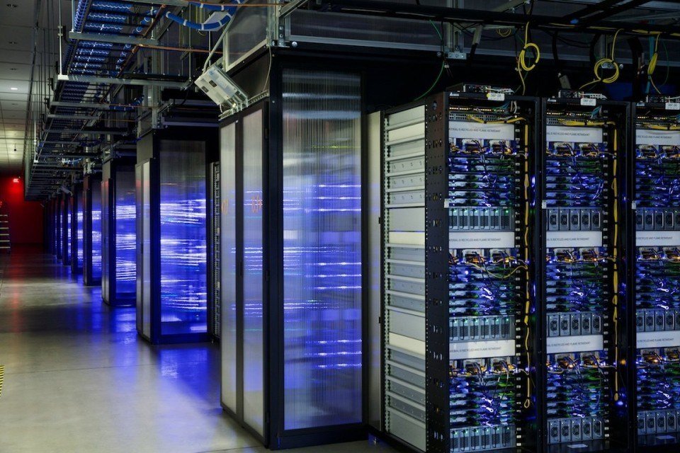 Reliable Solutions for Server Racks, Networking Cabinets, and Cable Trays: Securing Your IT Infrastructure